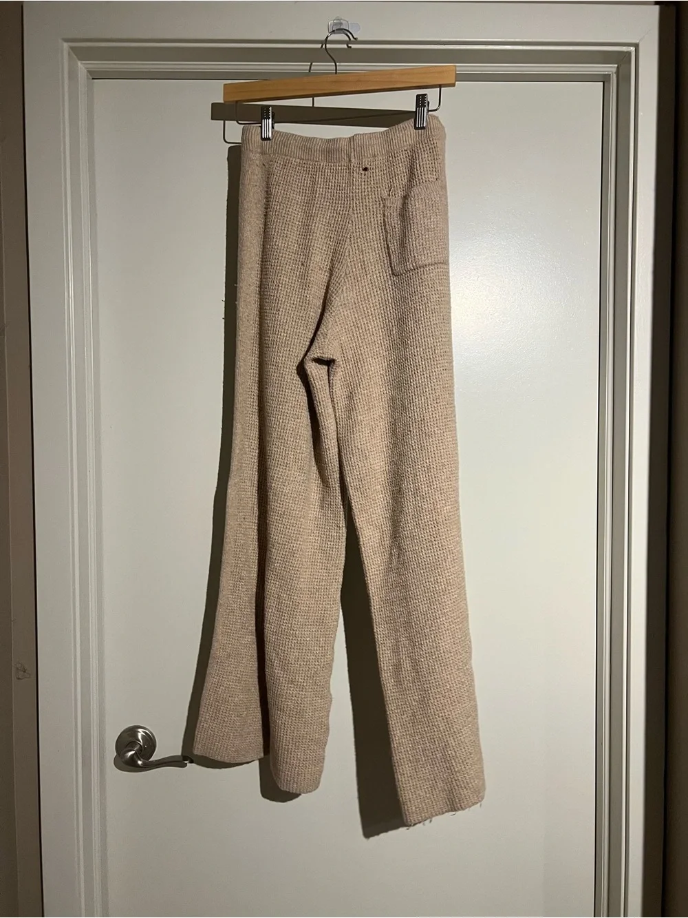 aerie Tan V-Neck Knit Pullover with matching pants